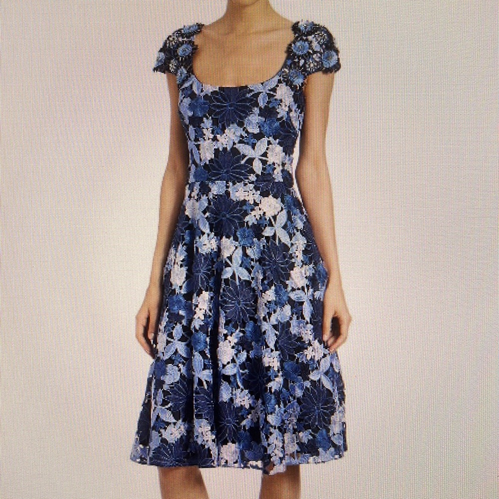 Badgley Mischka  Floral Lace Dress in Size 4